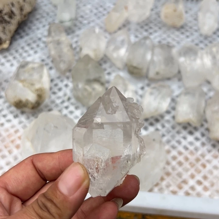 未镶嵌珠宝半成品水晶