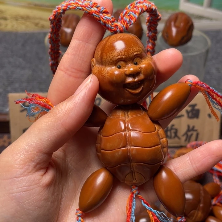 把件橄榄核富贵人生 一物一图