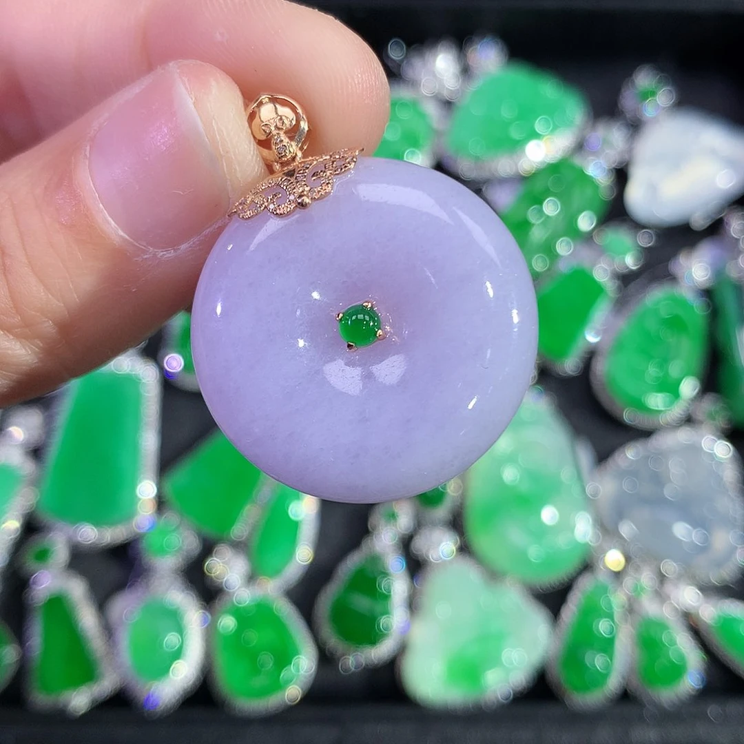 翡翠吊坠(赠链)18K金镶嵌