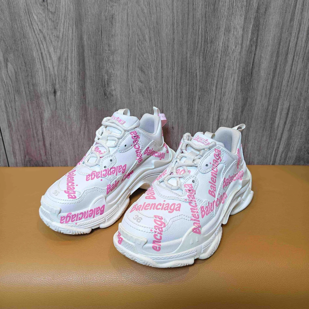 95新 Balenciaga/巴黎世家 白粉弹幕老爹鞋/36码/98新/35582