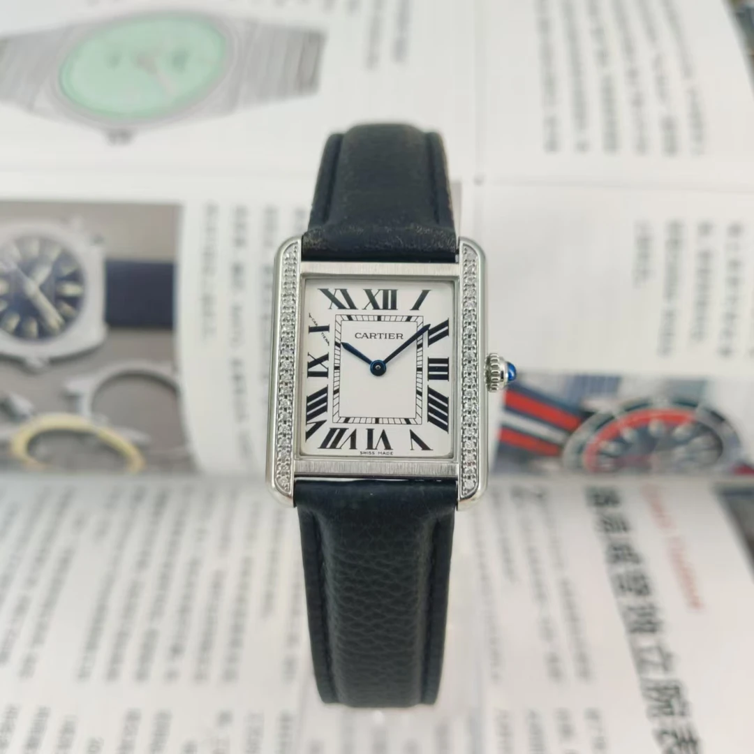 99新 Cartier/卡地亚 坦克/31*25mm/女表/W5200002/石英/精钢