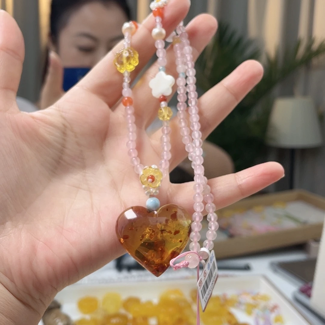未镶嵌琥珀裸石琥珀吊坠