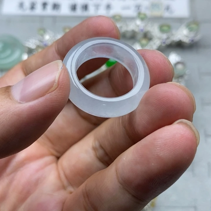 未镶嵌定制翡翠正冰18.2mm