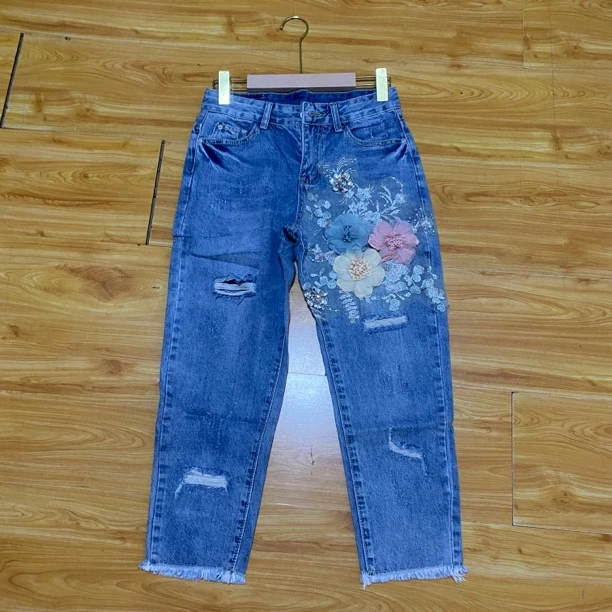 时尚刺绣立体花朵破洞九分牛仔裤套装女夏春款蓝色休闲百搭夏季