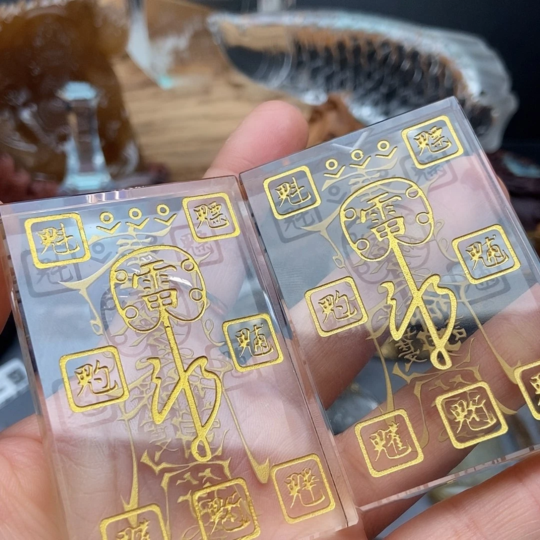 蜜***店颈饰未镶嵌水晶吊坠