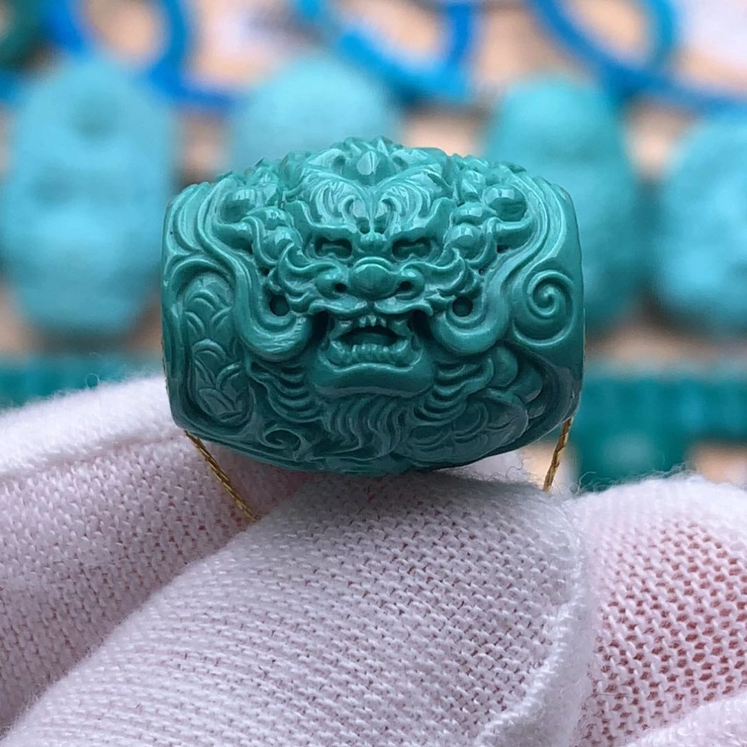 绿松石未镶嵌珠宝奇石15*18mm