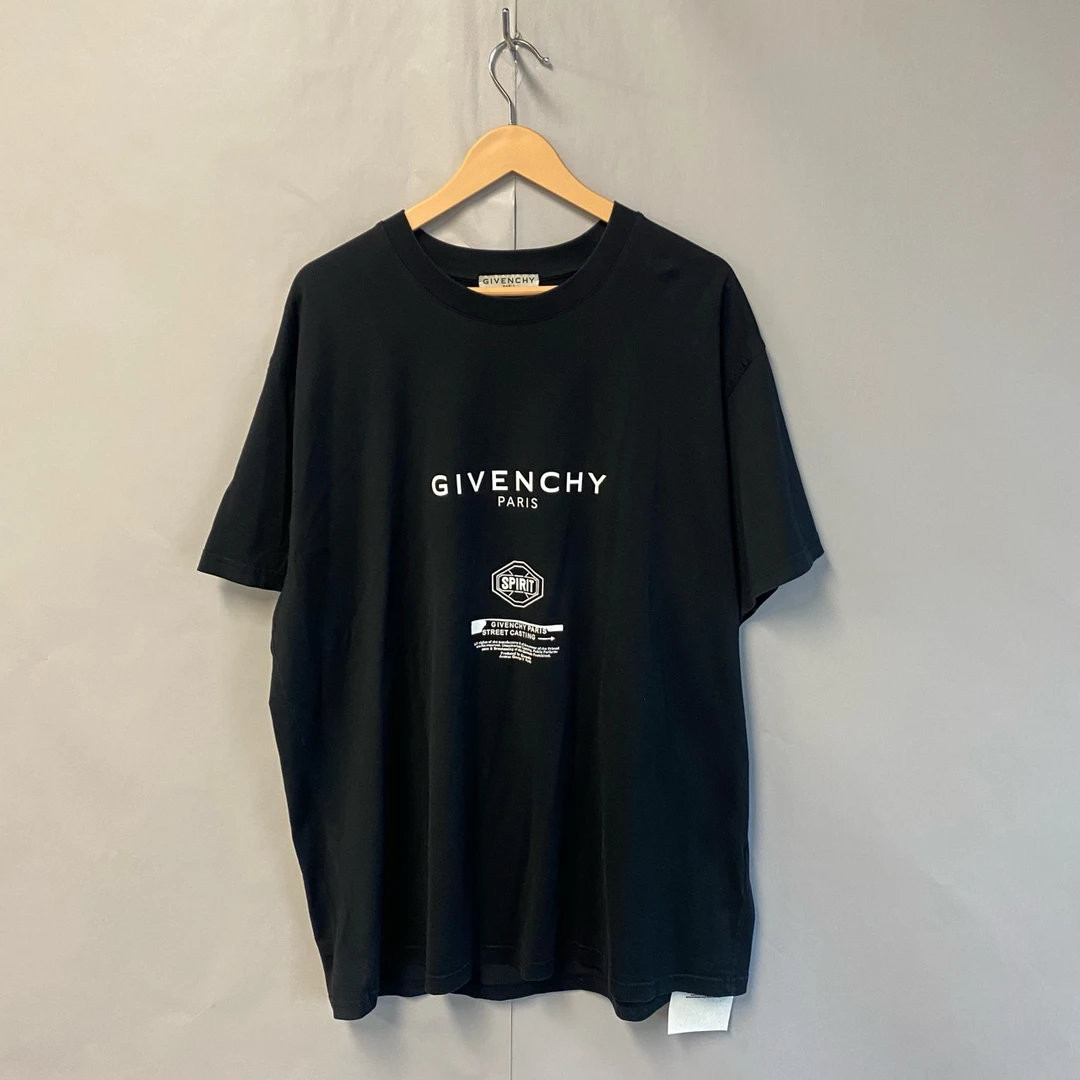 99新 Givenchy/纪梵希 黑色字母logo短袖 99新 L码 #4307