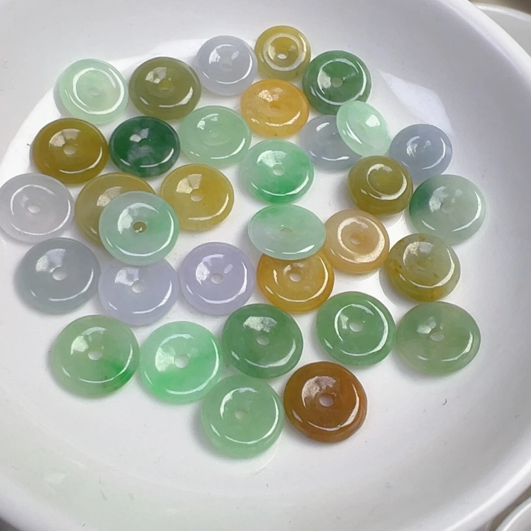 翡翠散珠平安扣一颗