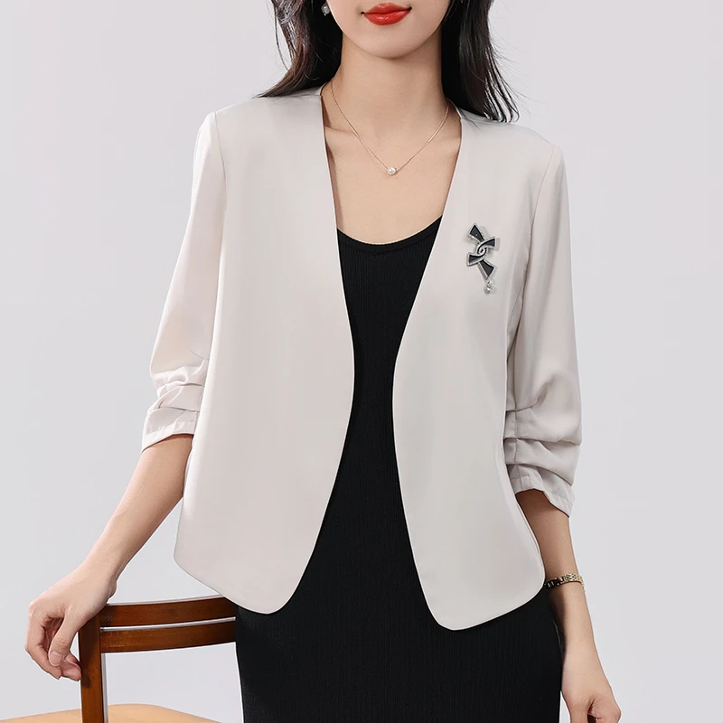 西装高级外套七分夏季薄款短款新款小个子气质职业西服薄款无领短