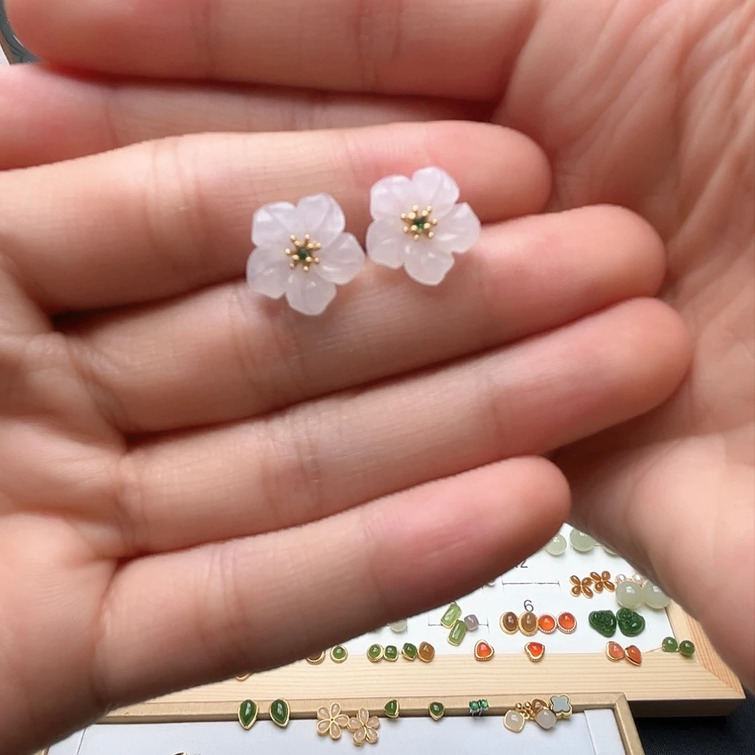 银S925镶嵌和田玉耳饰