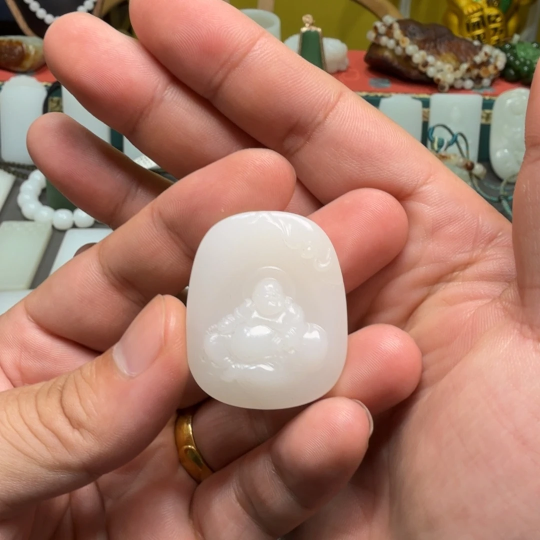 和田玉未镶嵌吊坠(不含链)