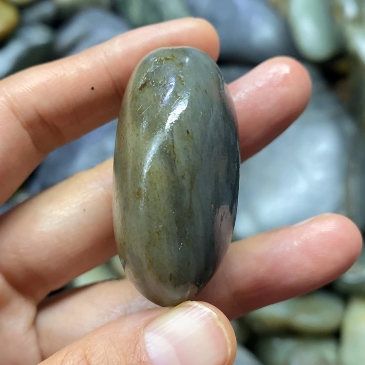 未镶嵌和田玉（糖玉）挂件