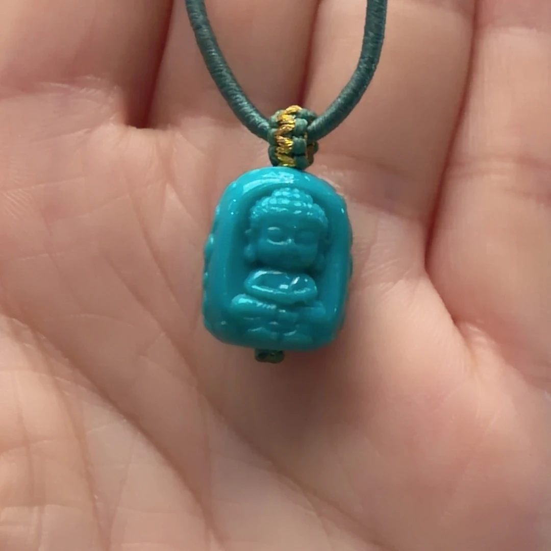 绿松石未镶嵌颈饰