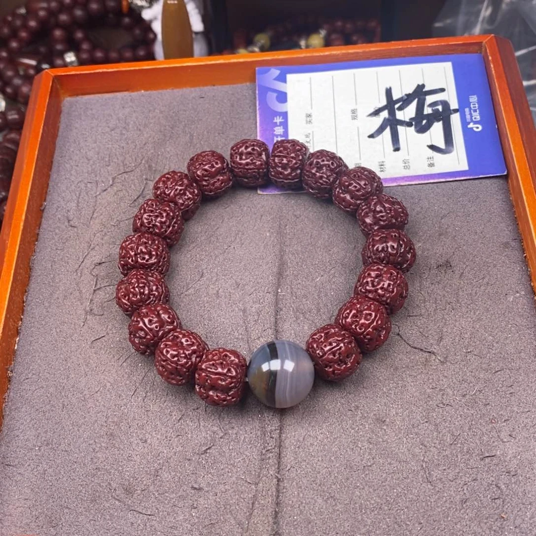 金刚菩提吊坠金*金刚