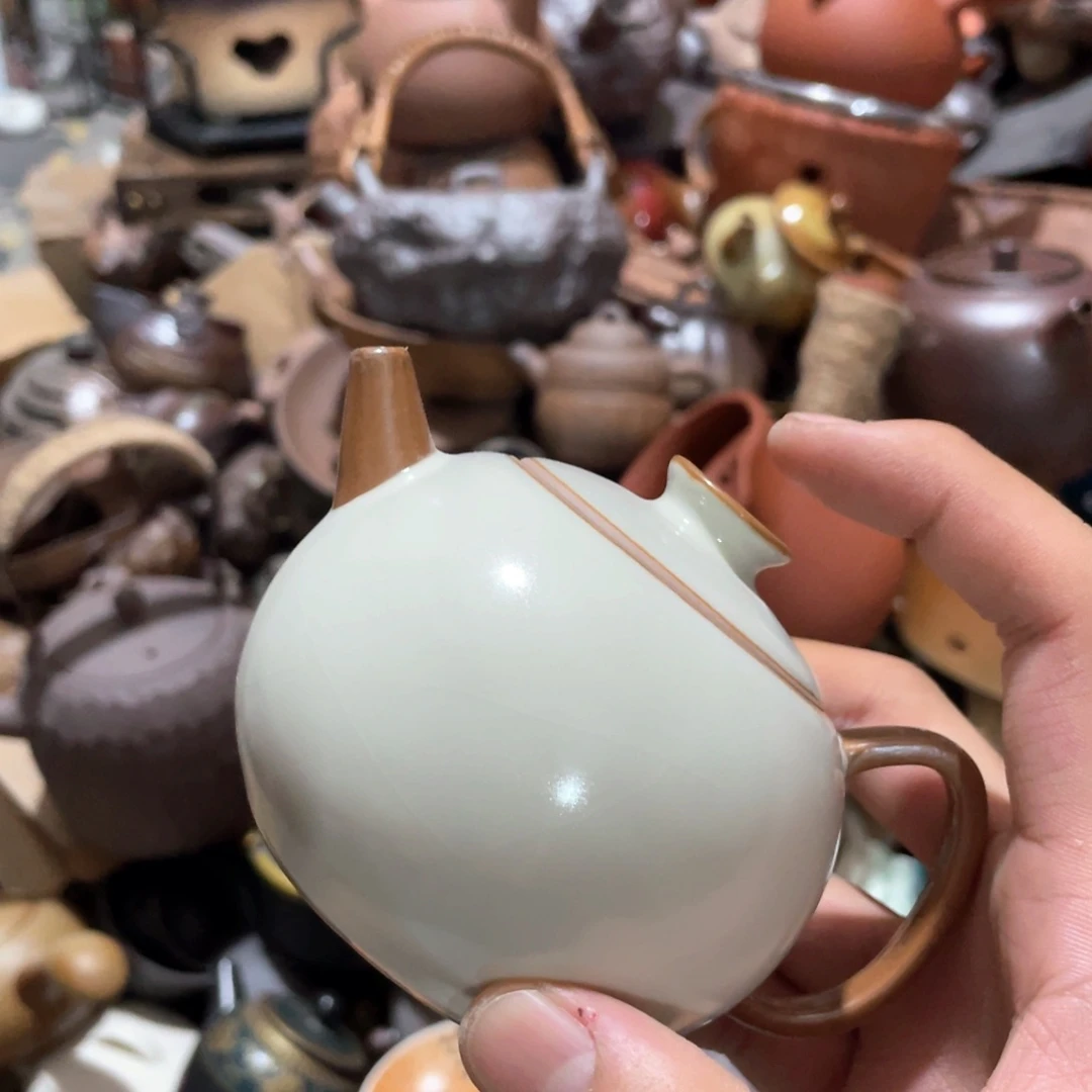 瓷片原矿绿水泥和大理石制品