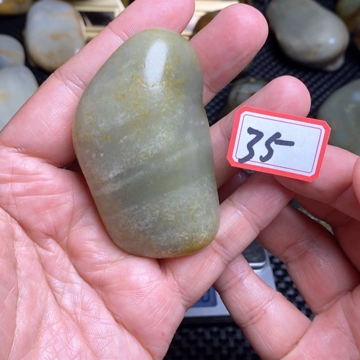 未镶嵌和田玉把件35