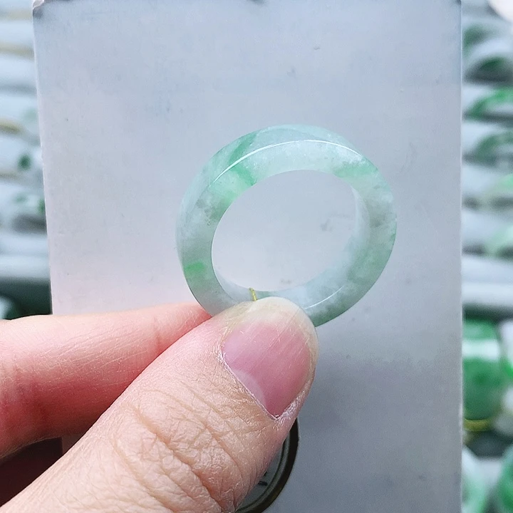 翡翠未镶嵌戒指25.26号