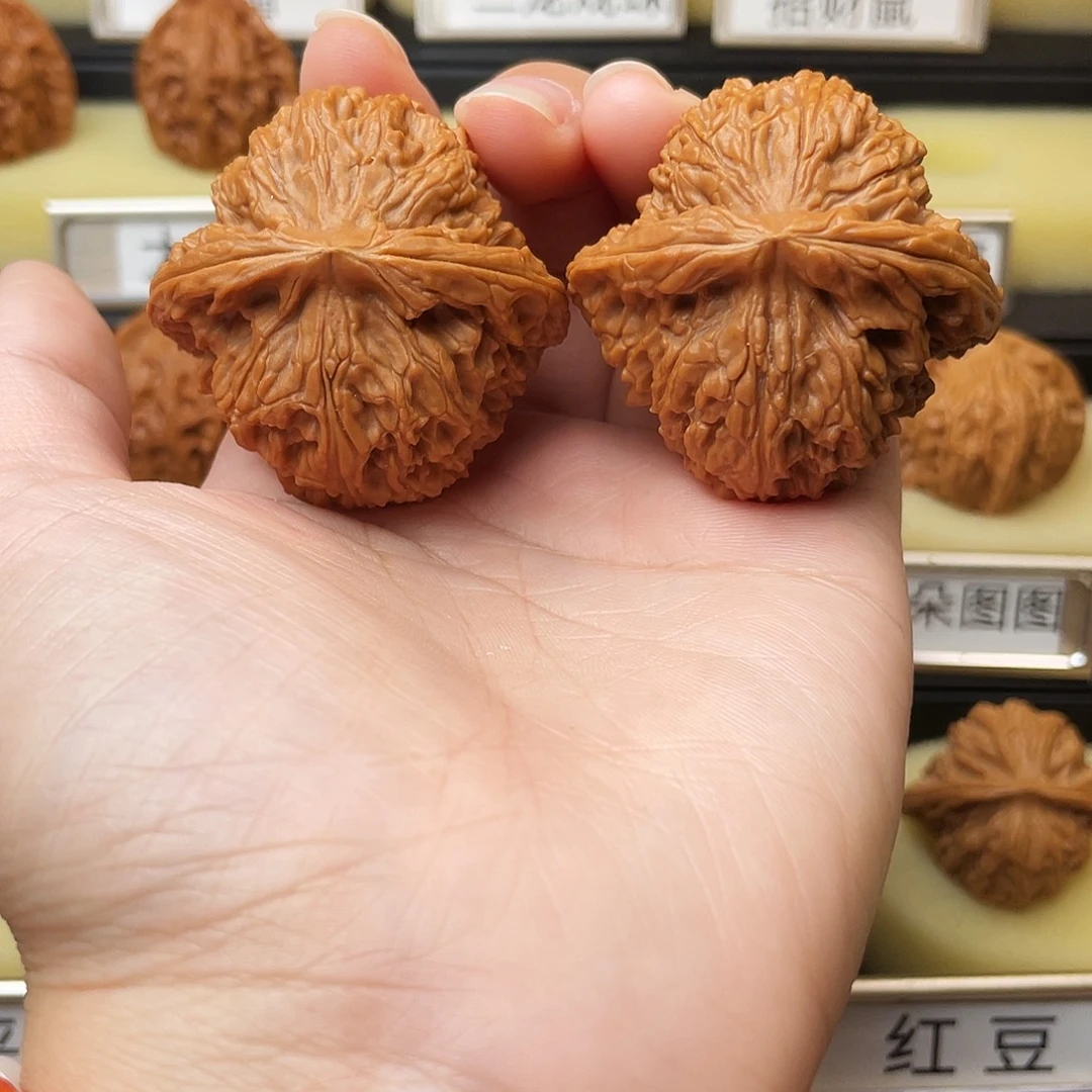 文玩核桃吊坠南疆44全品