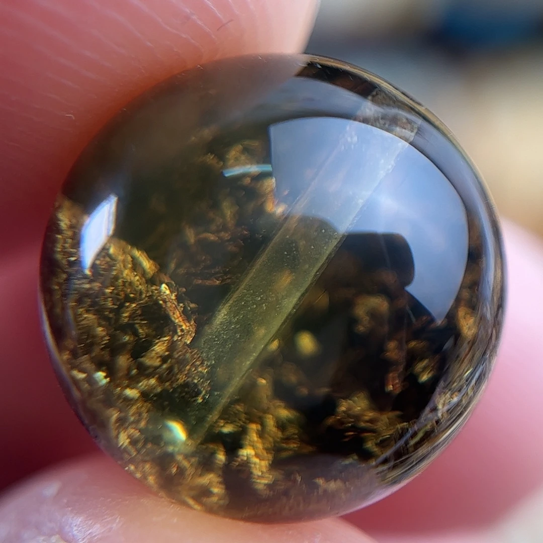 植物珀未镶嵌珠宝奇石