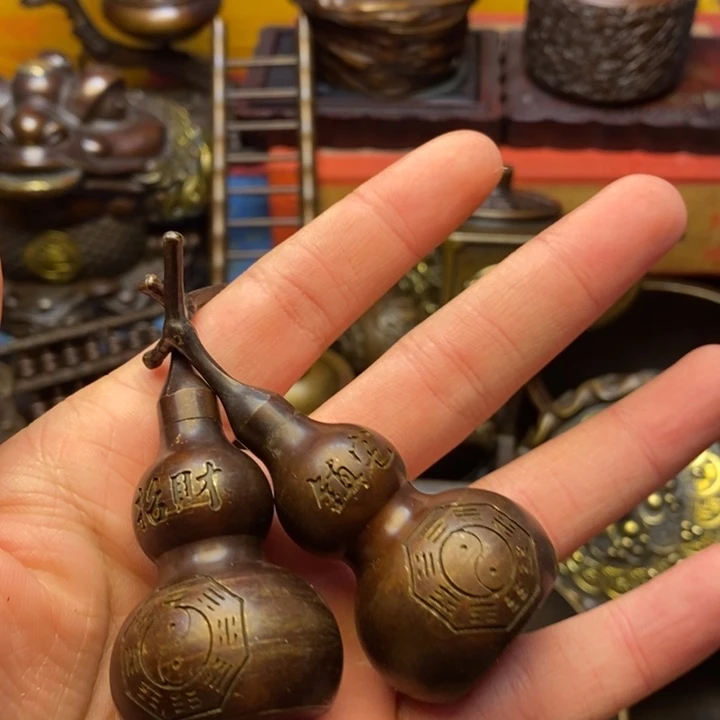 铜器摆件做工精良