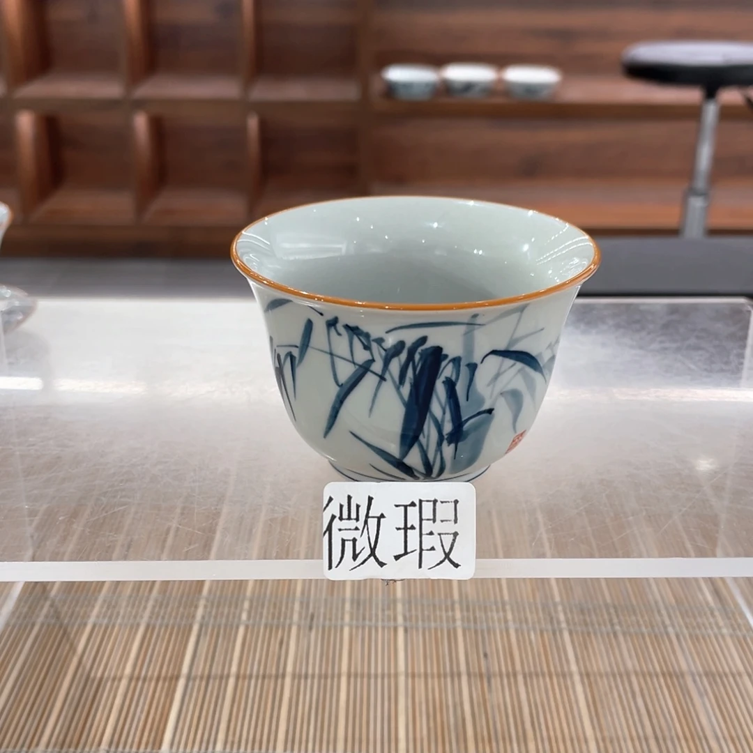 釉下手绘茶具微瑕