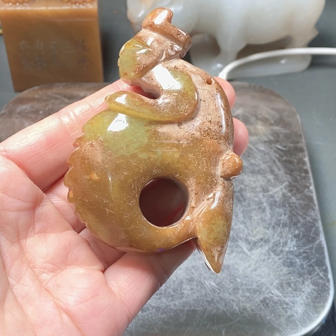 和田玉未镶嵌挂件