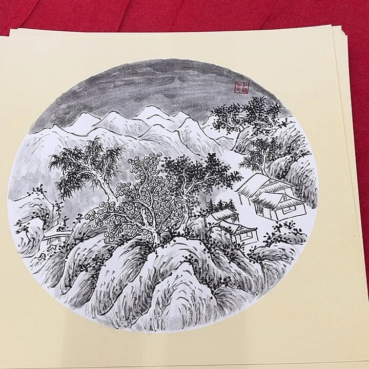 国画花鸟等多种鸟类的栖息