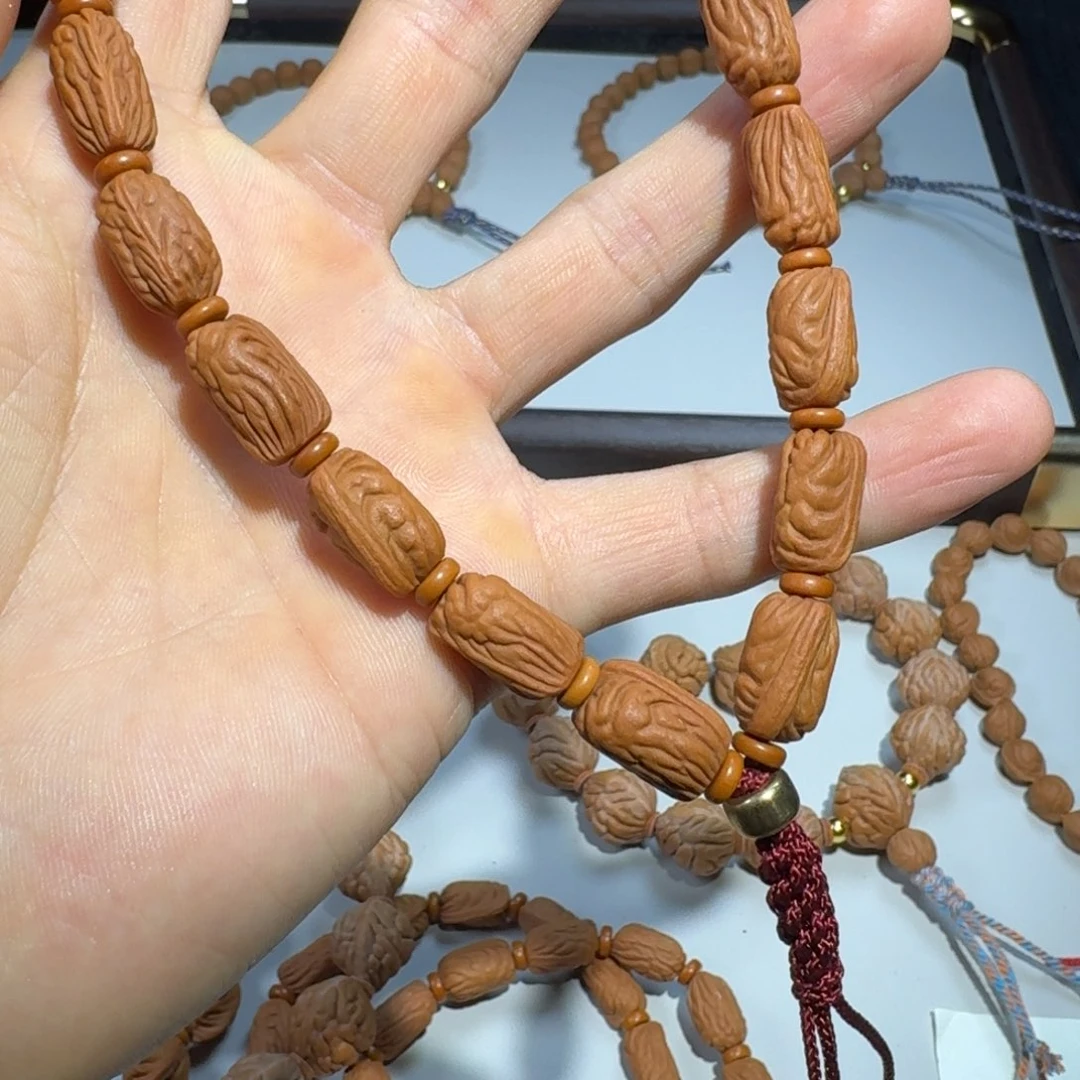 不****桃核手串金条桃核