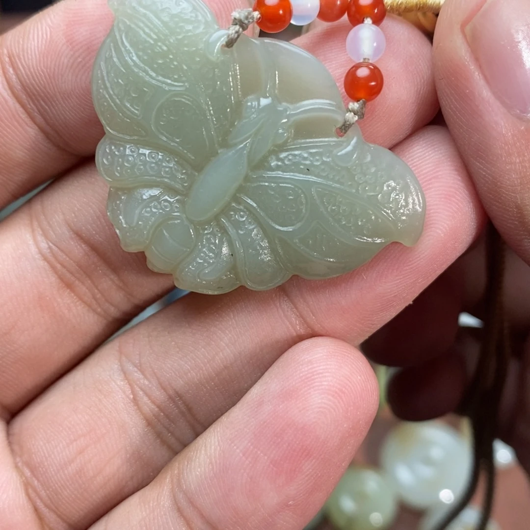 和田玉未镶嵌吊坠(不含链)