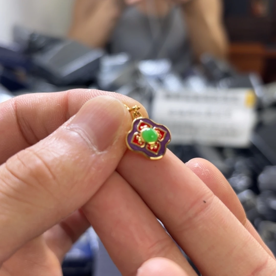 翡翠银S925镀金镶嵌颈饰
