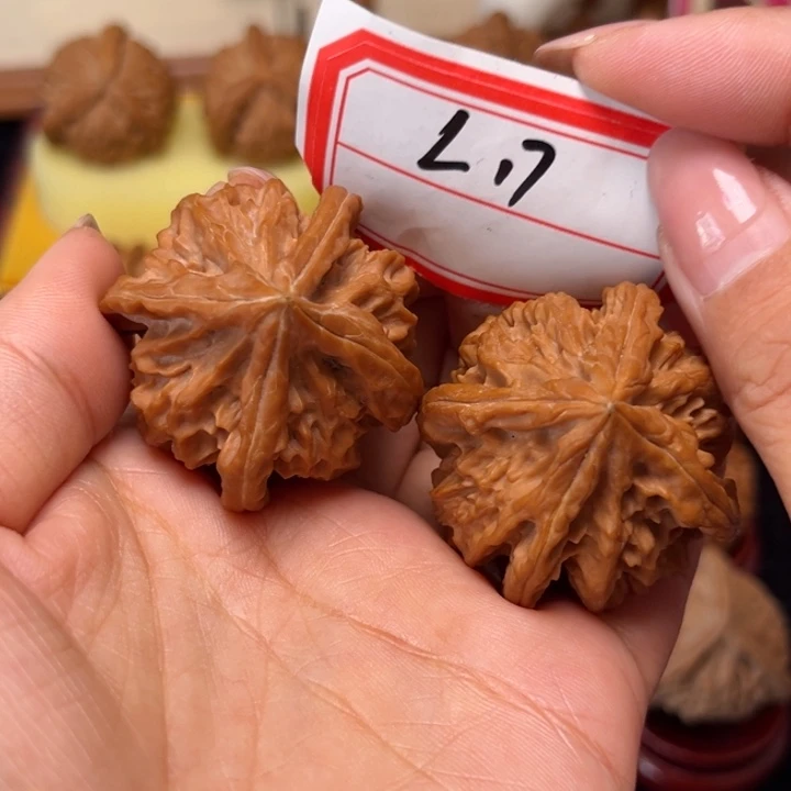 文玩核桃吊坠40全品曹大龙四棱17