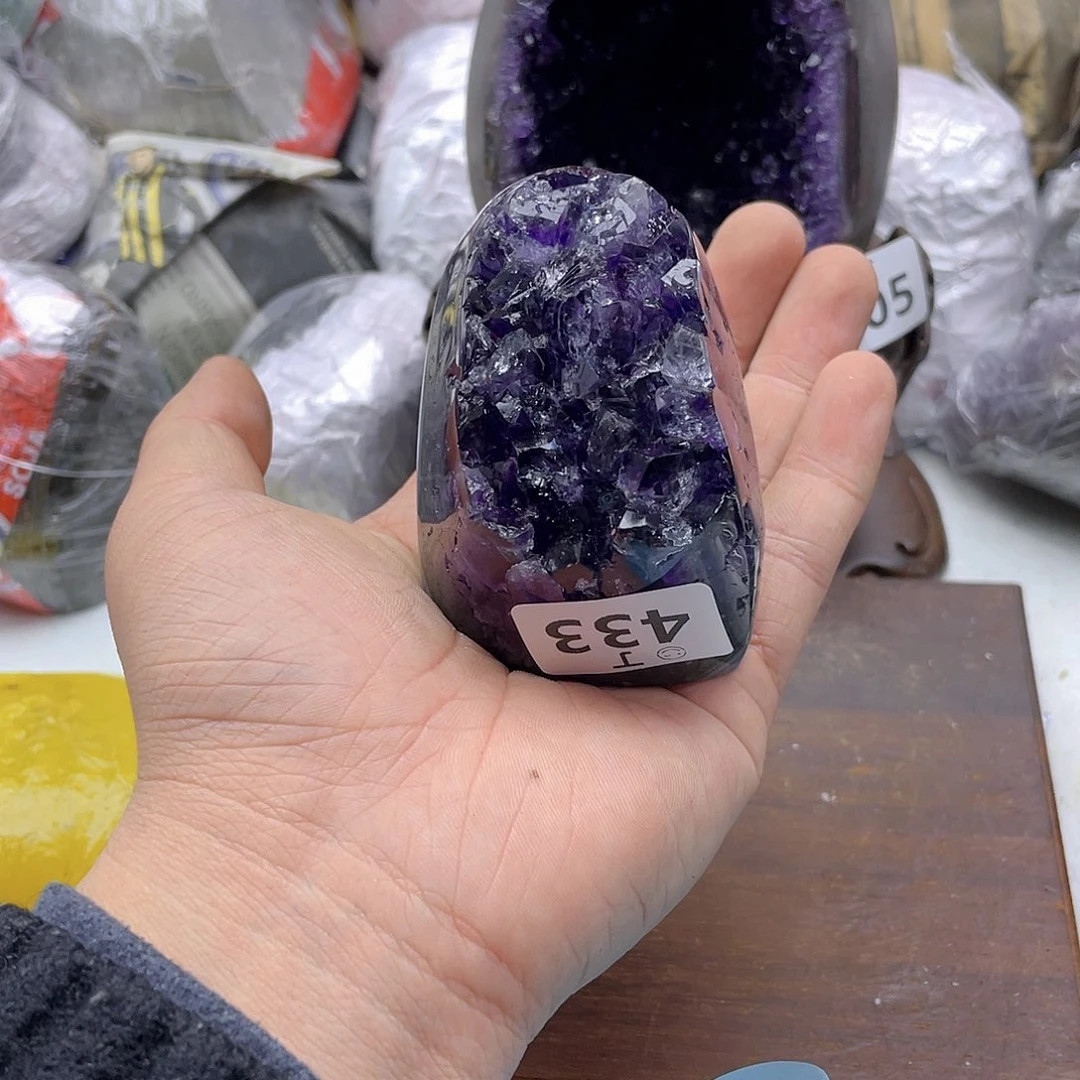 紫晶大型摆件（非配饰）未镶嵌