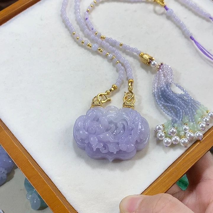 翡翠未镶嵌颈饰翡翠吊坠