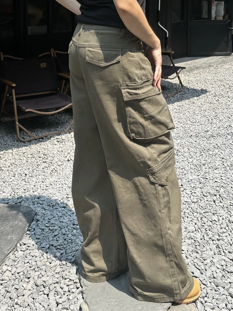 新款复古军绿色多口袋工装裤女款休闲百搭阔腿裤