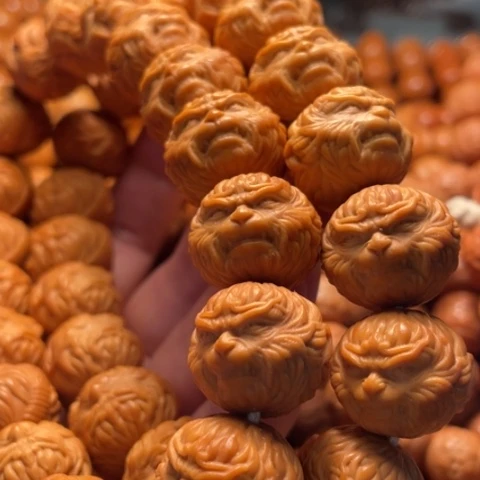 猴头核桃手串用****言舞台