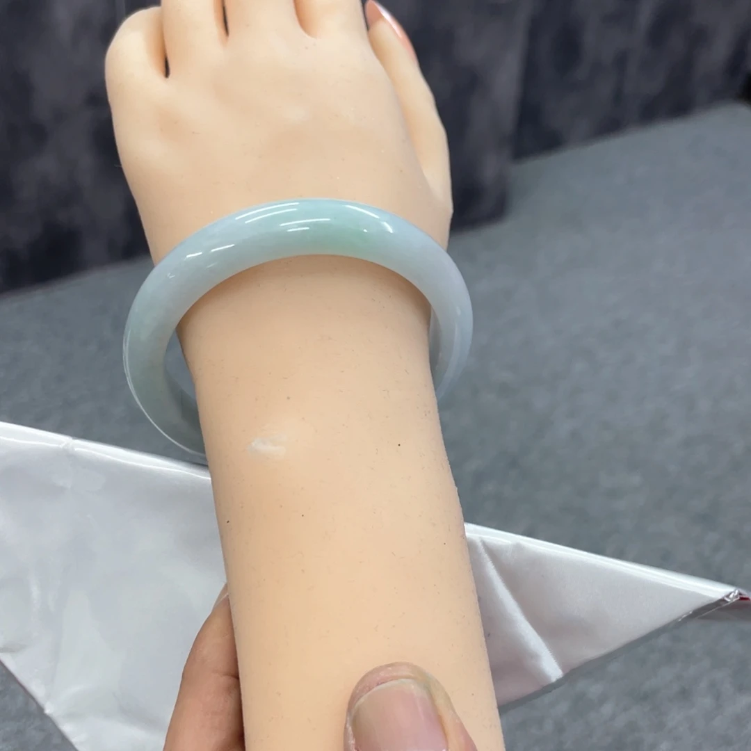 未镶嵌手镯翡翠未镶嵌翡翠