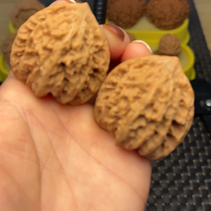 吊坠文玩核桃44盘龙虎头