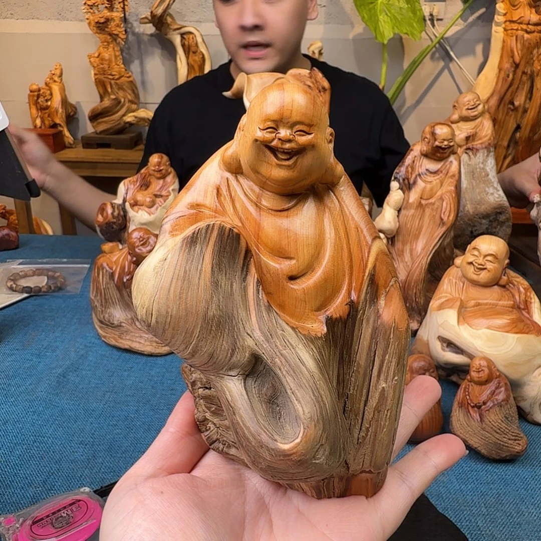 勇***柏木（崖柏）关注一下