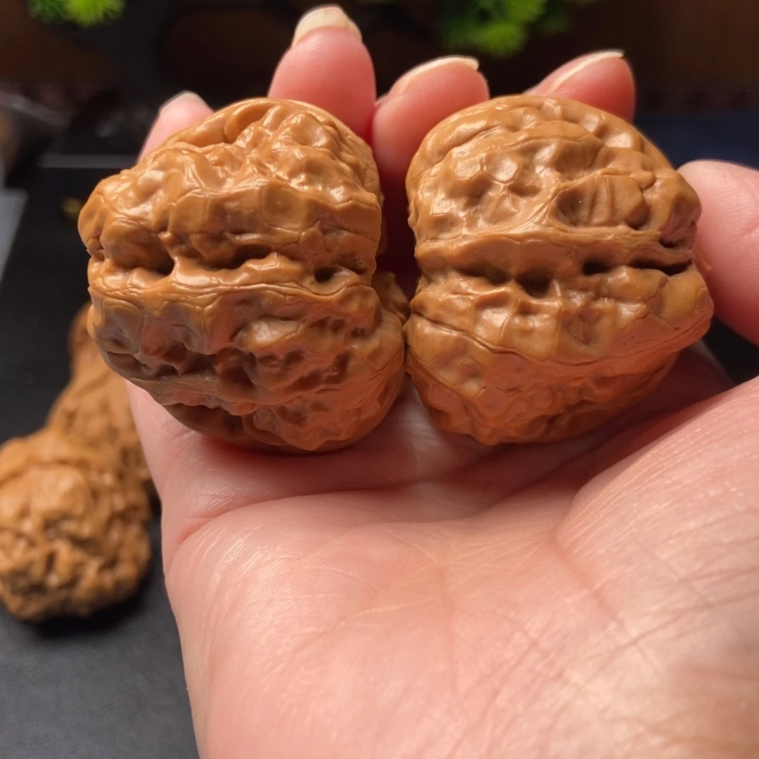 文玩核桃把件蛤蟆头42