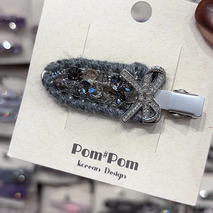 布艺铁合金全钻无痕夹一个