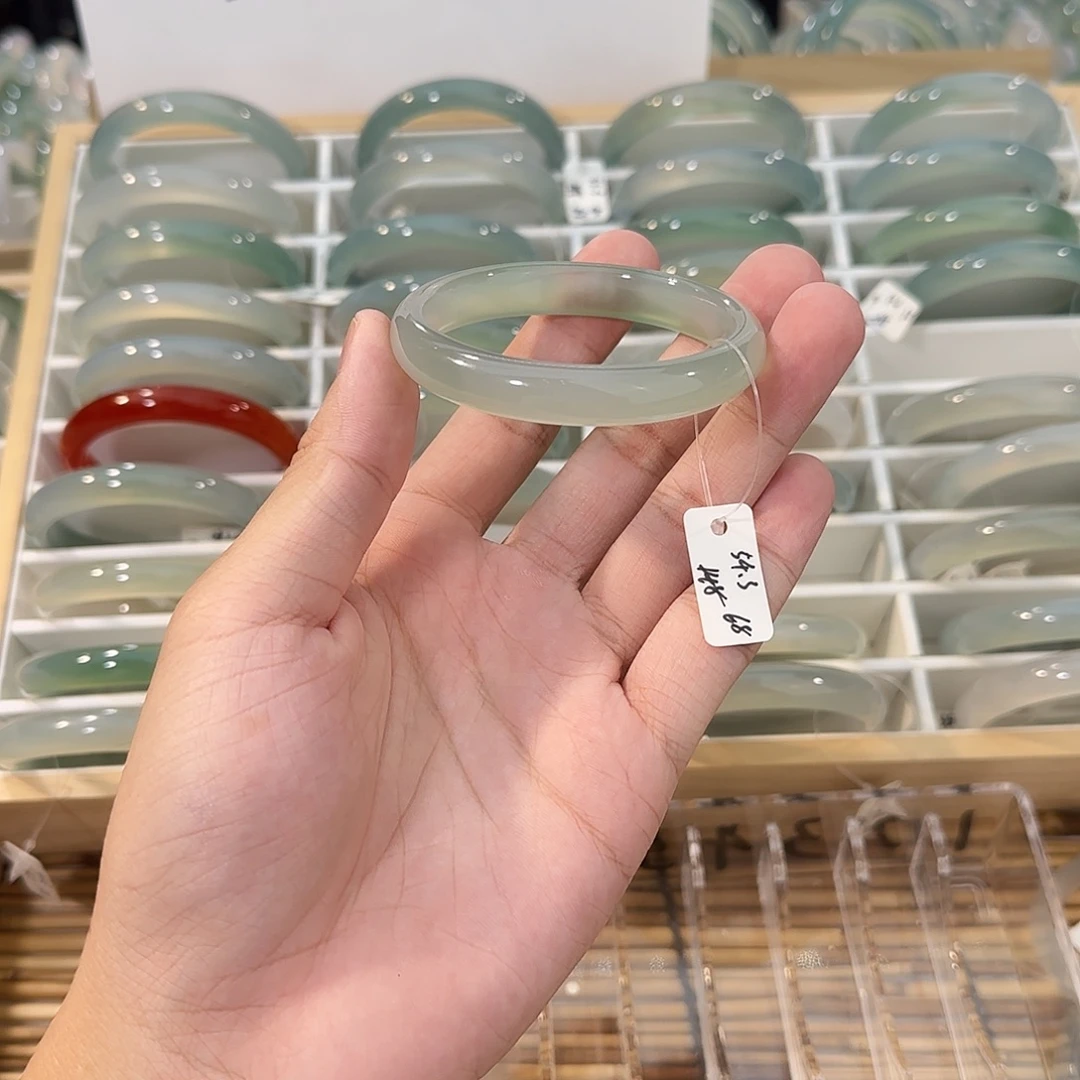 手镯玛瑙/玉髓未镶嵌圈口54.3