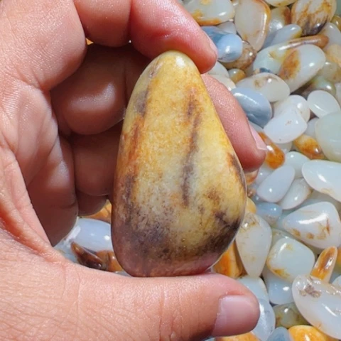 和田玉未镶嵌颈饰58克