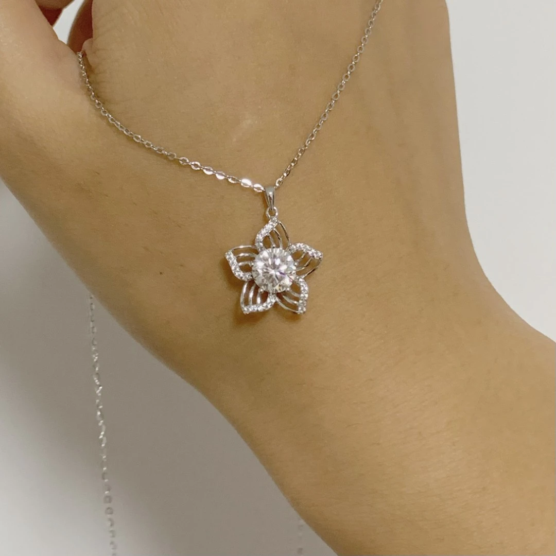 坠链均925银 YS533【莫桑】1克拉白桃之心项链