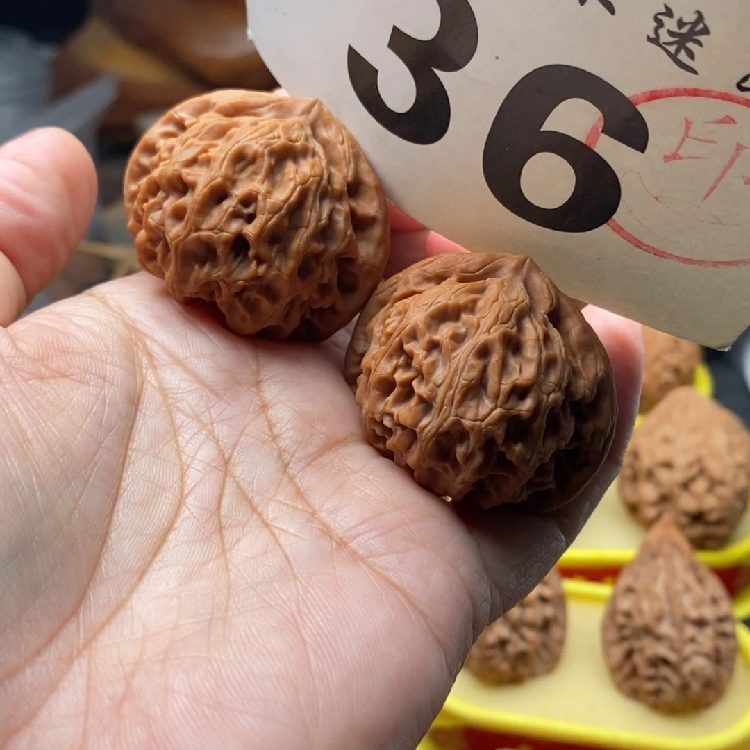 把件文玩核桃41全品宫灯
