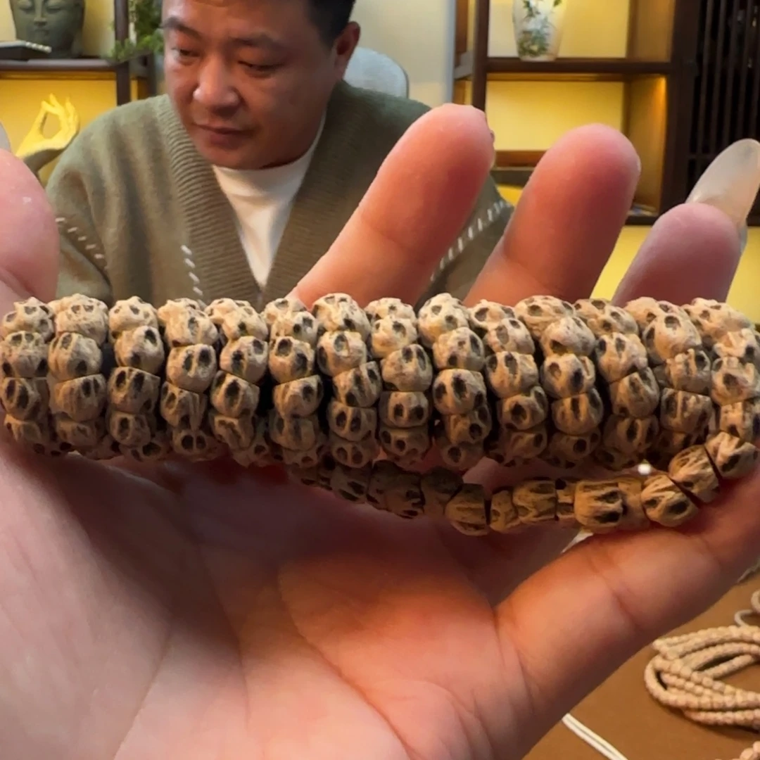 柏香籽/百香籽手串尸坨林大肠6➕