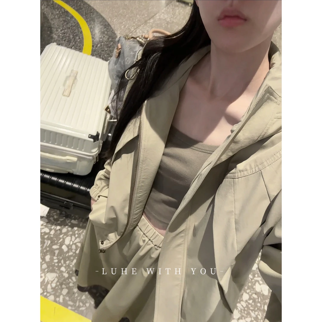LUHE【印象伯克郡】hehe私服~休闲老钱锦氨料宽松外套+半裙