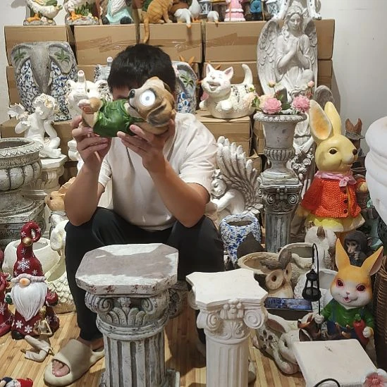 合成树脂太阳能狗狗摆件