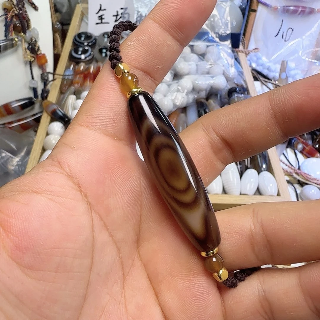 爱***乌玛瑙/玉髓颈饰未镶嵌