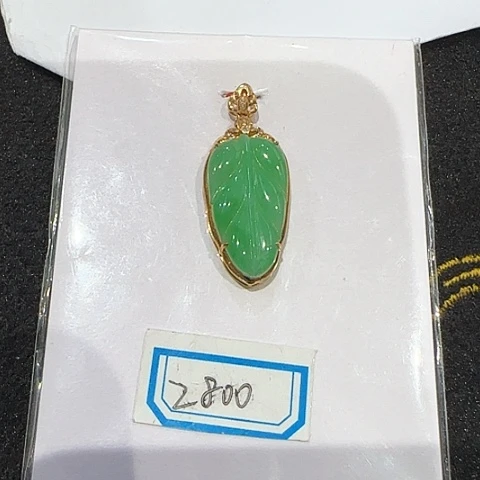 吊坠(不含链)18K金镶嵌翡翠