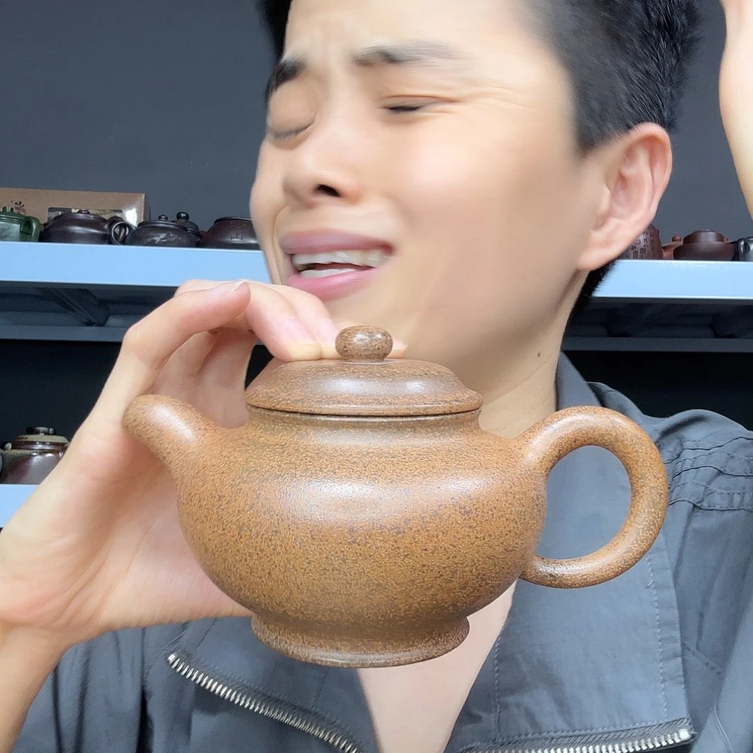 茶壶底槽青民间手艺人全手工制作